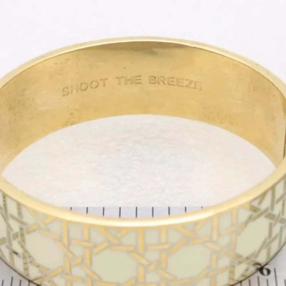 Kate Spade Shoot the Breeze Cream White Gold Enamel Hinged Bangle Bracelet 1181 - Picture 3 of 11
